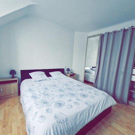 Le Trinidad Apartment Troyes Exterior photo